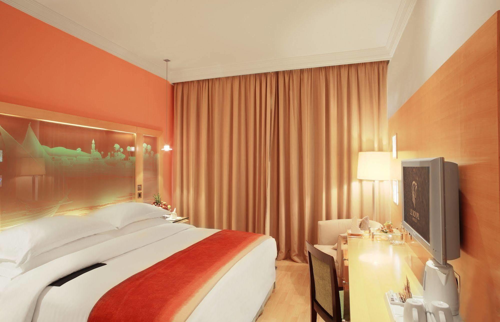 Le Royal Tower Hotell Kuwait City Eksteriør bilde