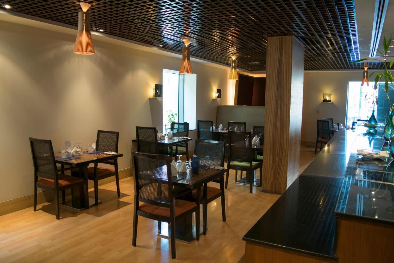 Le Royal Tower Hotell Kuwait City Eksteriør bilde