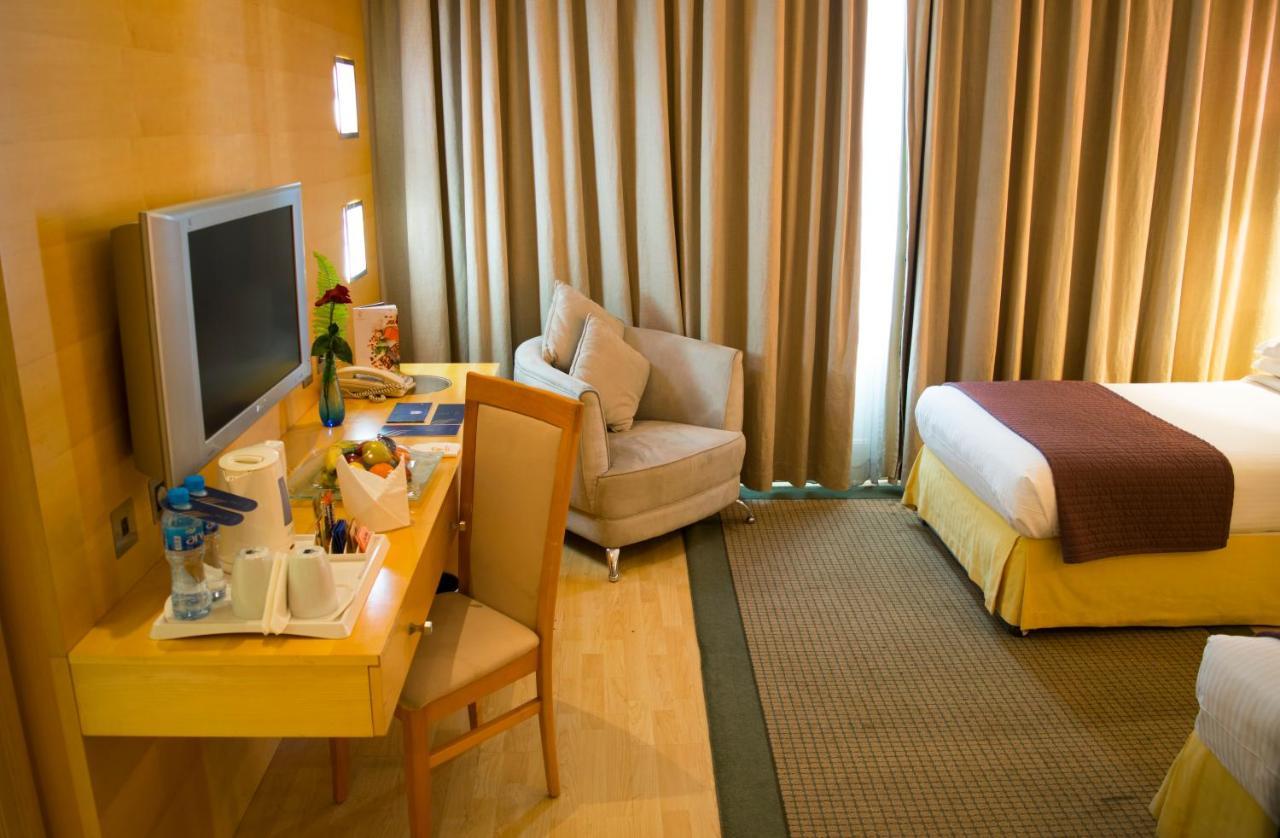 Le Royal Tower Hotell Kuwait City Eksteriør bilde