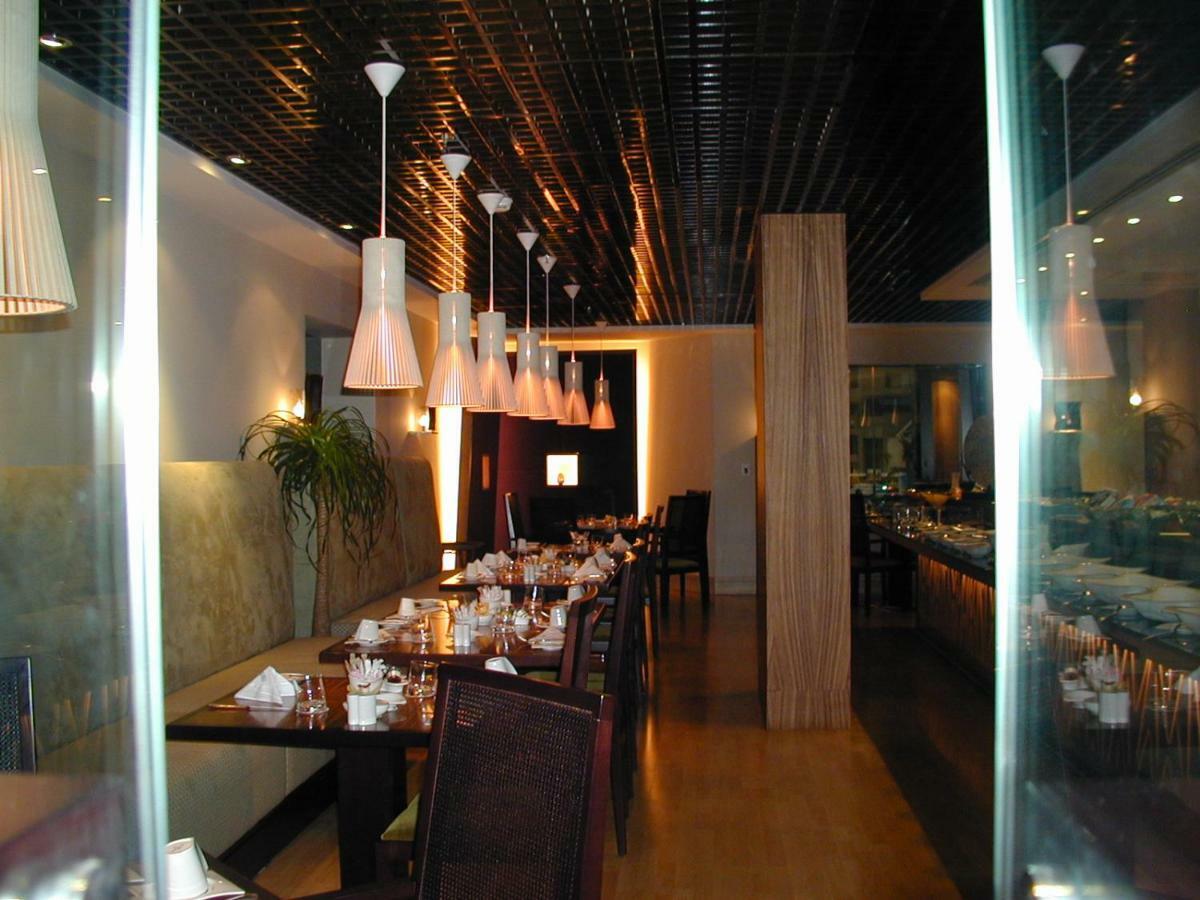 Le Royal Tower Hotell Kuwait City Eksteriør bilde